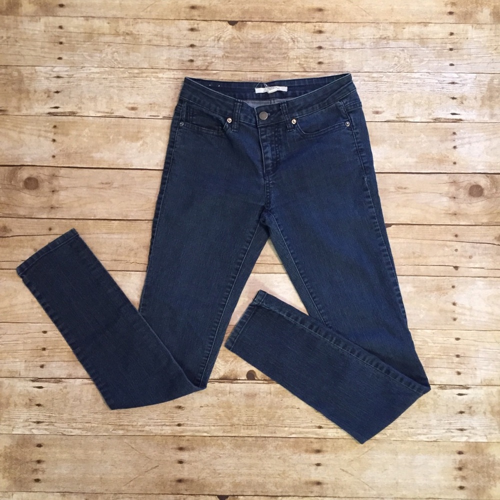Forever 21 Jeans 28x32
